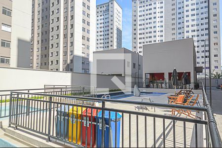 Apartamento para alugar com 38m², 2 quartos e sem vagaÁrea comum - Piscina