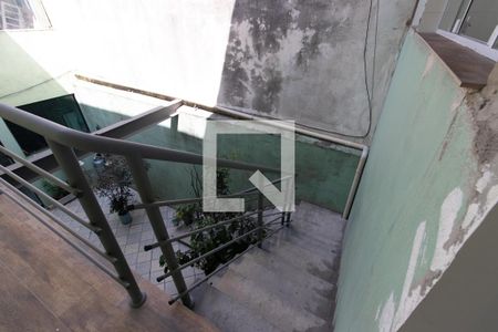 Studio para alugar com 16m², 1 quarto e sem vaga Studio para alugar com 16m², 1 quarto e sem vagaEscada