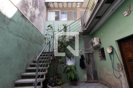 Studio para alugar com 16m², 1 quarto e sem vagaEscada