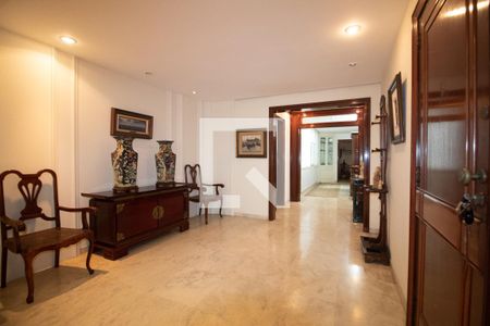 Corredor 1 de apartamento para alugar com 4 quartos, 355m² em Copacabana, Rio de Janeiro