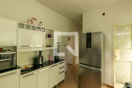 Casa à venda com 720m², 3 quartos e 5 vagas Casa à venda com 720m², 3 quartos e 5 vagasCozinha