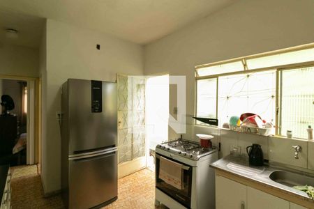 Casa à venda com 720m², 3 quartos e 5 vagas Casa à venda com 720m², 3 quartos e 5 vagasCozinha