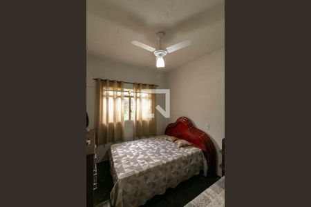 Casa à venda com 720m², 3 quartos e 5 vagas Casa à venda com 720m², 3 quartos e 5 vagasQuarto 2