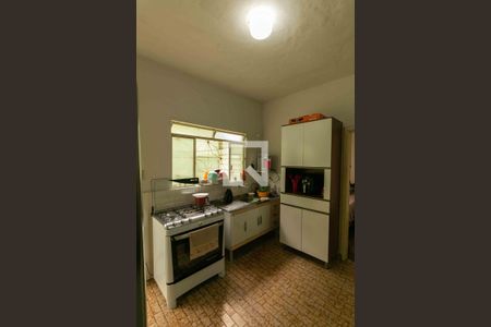 Casa à venda com 720m², 3 quartos e 5 vagas Casa à venda com 720m², 3 quartos e 5 vagasCozinha