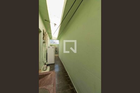 Casa à venda com 720m², 3 quartos e 5 vagas Casa à venda com 720m², 3 quartos e 5 vagasÁrea de Serviço