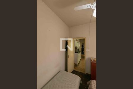 Casa à venda com 720m², 3 quartos e 5 vagas Casa à venda com 720m², 3 quartos e 5 vagasQuarto 3