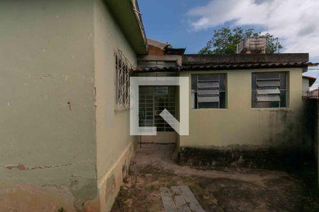 Casa à venda com 720m², 3 quartos e 5 vagas Casa à venda com 720m², 3 quartos e 5 vagasÁrea Externa