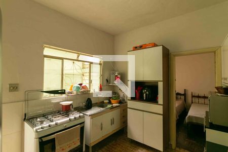 Casa à venda com 720m², 3 quartos e 5 vagas Casa à venda com 720m², 3 quartos e 5 vagasCozinha