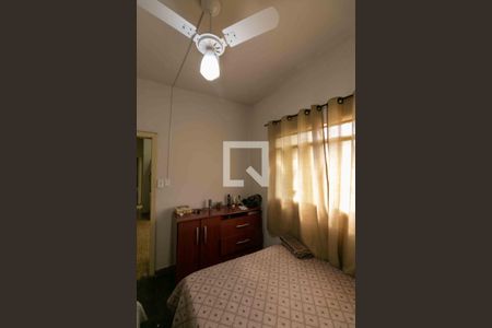 Casa à venda com 720m², 3 quartos e 5 vagas Casa à venda com 720m², 3 quartos e 5 vagasQuarto 3