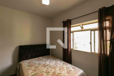 Casa à venda com 720m², 3 quartos e 5 vagas Casa à venda com 720m², 3 quartos e 5 vagasQuarto 1