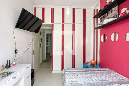 Apartamento à venda com 280m², 4 quartos e 4 vagas Apartamento à venda com 280m², 4 quartos e 4 vagasQuarto 01