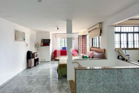 Apartamento à venda com 280m², 4 quartos e 4 vagas Apartamento à venda com 280m², 4 quartos e 4 vagasSuíte 02