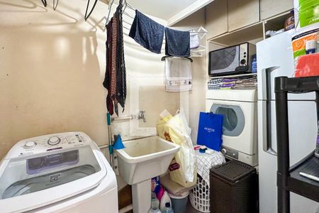 Apartamento à venda com 280m², 4 quartos e 4 vagas Apartamento à venda com 280m², 4 quartos e 4 vagasÁrea de Serviço