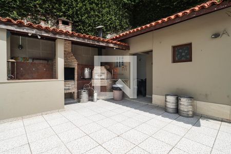 Casa à venda com 350m², 5 quartos e 4 vagasÁrea externa