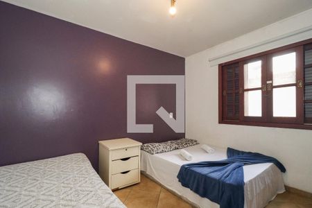 Casa à venda com 350m², 5 quartos e 4 vagasQuarto 4