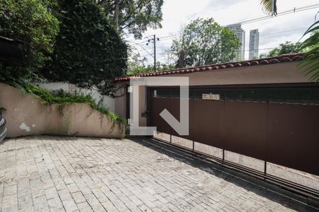 Casa à venda com 350m², 5 quartos e 4 vagasGaragem