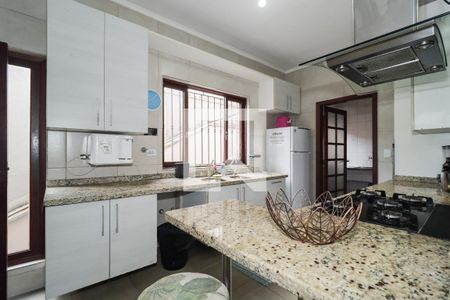 Casa à venda com 350m², 5 quartos e 4 vagasCozinha