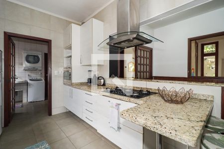 Casa à venda com 350m², 5 quartos e 4 vagasCozinha