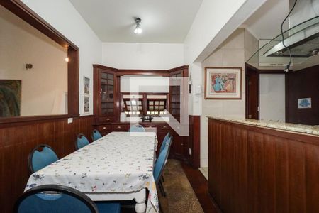 Casa à venda com 350m², 5 quartos e 4 vagasCozinha