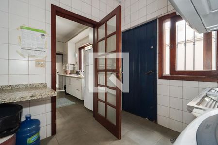 Casa à venda com 350m², 5 quartos e 4 vagasÁrea de Serviço