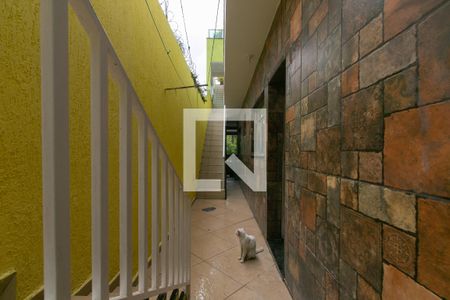 Casa para alugar com 400m², 6 quartos e 2 vagas Casa para alugar com 400m², 6 quartos e 2 vagasCorredor / Casa 2