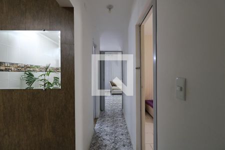 Casa à venda com 200m², 3 quartos e 3 vagasCorredor