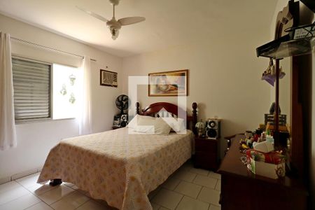 Quarto 2 de casa à venda com 3 quartos, 200m² em Vila Alpina, Santo André