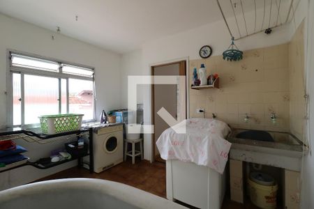 Casa à venda com 200m², 3 quartos e 3 vagasÁrea de Serviço