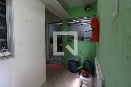 Casa à venda com 200m², 3 quartos e 3 vagasCorredor Externo