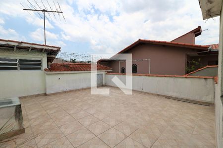 Casa à venda com 200m², 3 quartos e 3 vagasQuintal