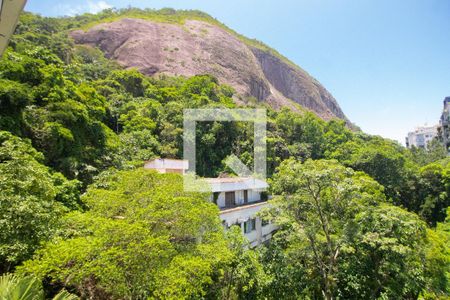 Apartamento à venda com 86m², 1 quarto e 2 vagasVista do Banheiro da Área de serviço