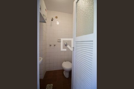 Apartamento à venda com 86m², 1 quarto e 2 vagasBanheiro da Área de serviço