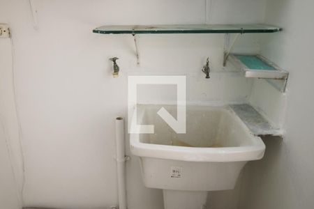 Apartamento para alugar com 60m², 2 quartos e 1 vagaÁrea de Serviço