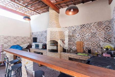 Casa à venda com 148m², 4 quartos e 1 vagaCobertura