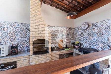 Casa à venda com 148m², 4 quartos e 1 vagaCobertura