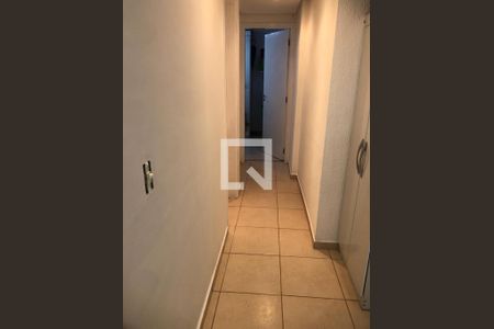 Apartamento à venda com 45m², 2 quartos e 1 vaga Apartamento à venda com 45m², 2 quartos e 1 vagaCorredor