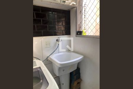 Apartamento à venda com 45m², 2 quartos e 1 vaga Apartamento à venda com 45m², 2 quartos e 1 vagaÁrea de Serviço