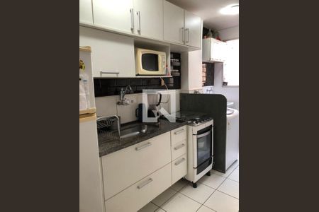 Apartamento à venda com 45m², 2 quartos e 1 vaga Apartamento à venda com 45m², 2 quartos e 1 vagaCozinha