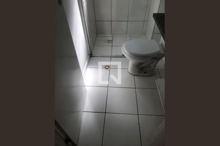 Apartamento à venda com 45m², 2 quartos e 1 vaga Apartamento à venda com 45m², 2 quartos e 1 vagaBanheiro