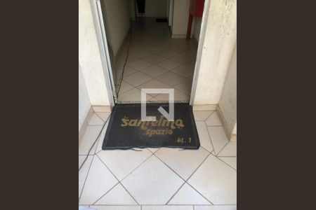 Apartamento à venda com 45m², 2 quartos e 1 vaga Apartamento à venda com 45m², 2 quartos e 1 vagaEntrada