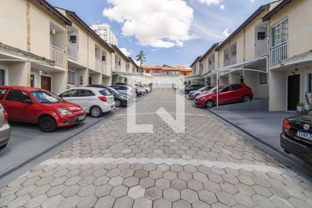 Casa de condomínio para alugar com 65m², 2 quartos e 1 vaga Casa de condomínio para alugar com 65m², 2 quartos e 1 vagaGaragem