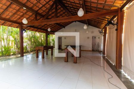 Casa de condomínio à venda com 199m², 5 quartos e 2 vagas Casa de condomínio à venda com 199m², 5 quartos e 2 vagasÁrea comum