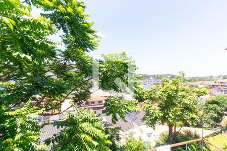 Casa de condomínio à venda com 199m², 5 quartos e 2 vagas Casa de condomínio à venda com 199m², 5 quartos e 2 vagasVista da Suíte