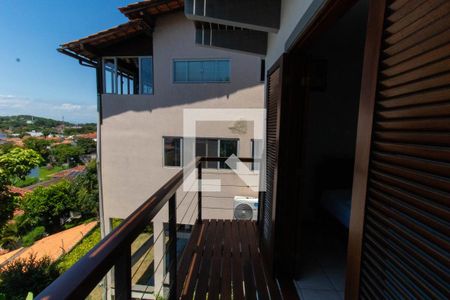 Casa de condomínio à venda com 199m², 5 quartos e 2 vagas Casa de condomínio à venda com 199m², 5 quartos e 2 vagasVaranda do Quarto 2