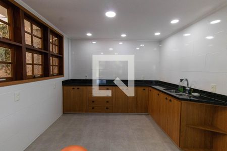 Casa de condomínio à venda com 199m², 5 quartos e 2 vagas Casa de condomínio à venda com 199m², 5 quartos e 2 vagasÁrea gourmet
