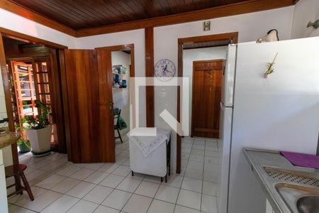 Casa de condomínio à venda com 199m², 5 quartos e 2 vagas Casa de condomínio à venda com 199m², 5 quartos e 2 vagasCozinha