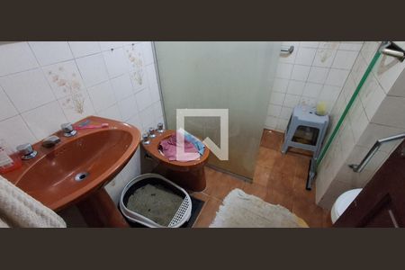 Casa à venda com 100m², 2 quartos e 3 vagas Casa à venda com 100m², 2 quartos e 3 vagasBanheiro