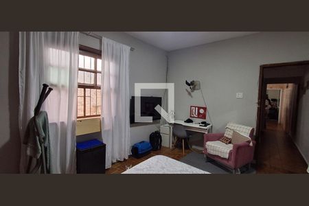 Casa à venda com 100m², 2 quartos e 3 vagas Casa à venda com 100m², 2 quartos e 3 vagasBanheiro