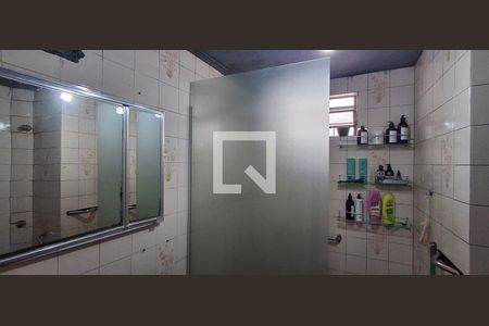 Casa à venda com 100m², 2 quartos e 3 vagas Casa à venda com 100m², 2 quartos e 3 vagasBanheiro