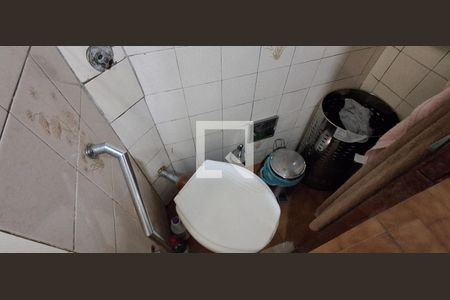 Casa à venda com 100m², 2 quartos e 3 vagas Casa à venda com 100m², 2 quartos e 3 vagasBanheiro